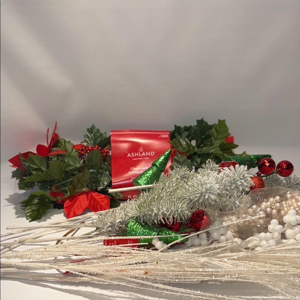 Ashland Red and Green Holiday Garland and wreath tiges